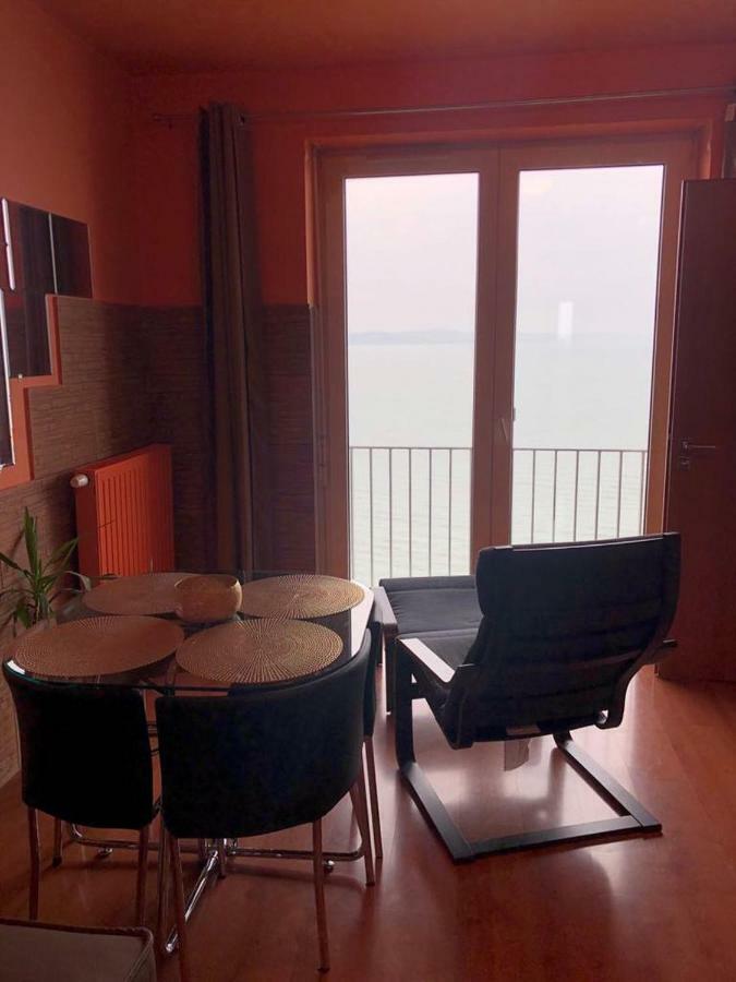 Club 218 Panorama Apartman Шиофок Экстерьер фото