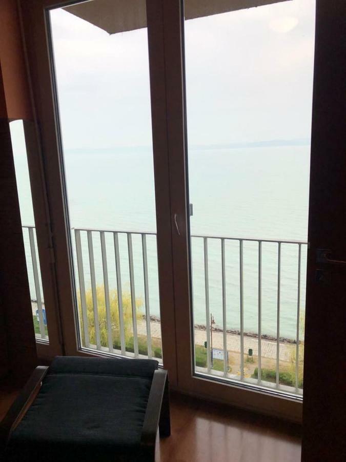 Club 218 Panorama Apartman Шиофок Экстерьер фото